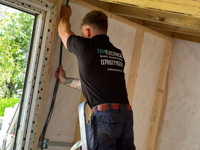 tkmelectrical-working